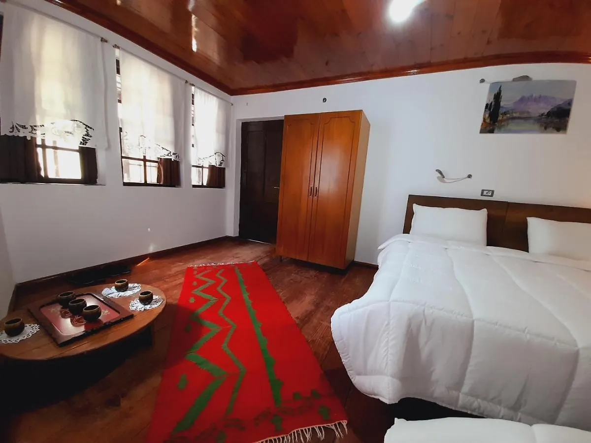Gorica'S Bridge Hotel Berat