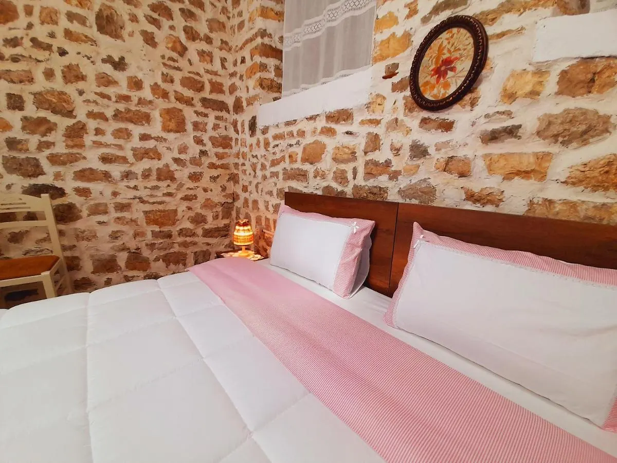 Gorica'S Bridge Hotel Berat