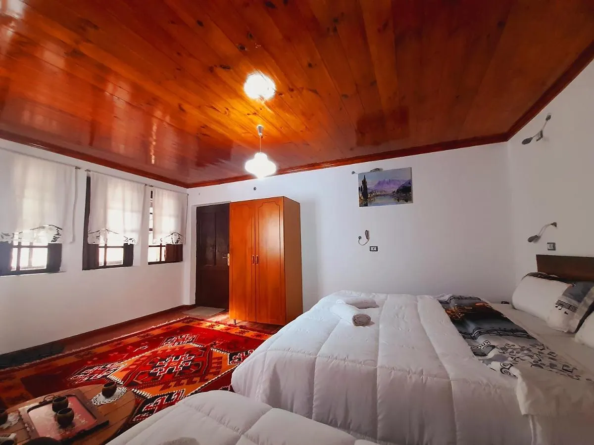 Gorica'S Bridge Hotel Berat