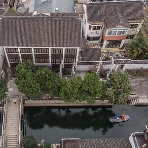 https://suzhou-hezizai-guest-house.bestsuzhouhotels.com