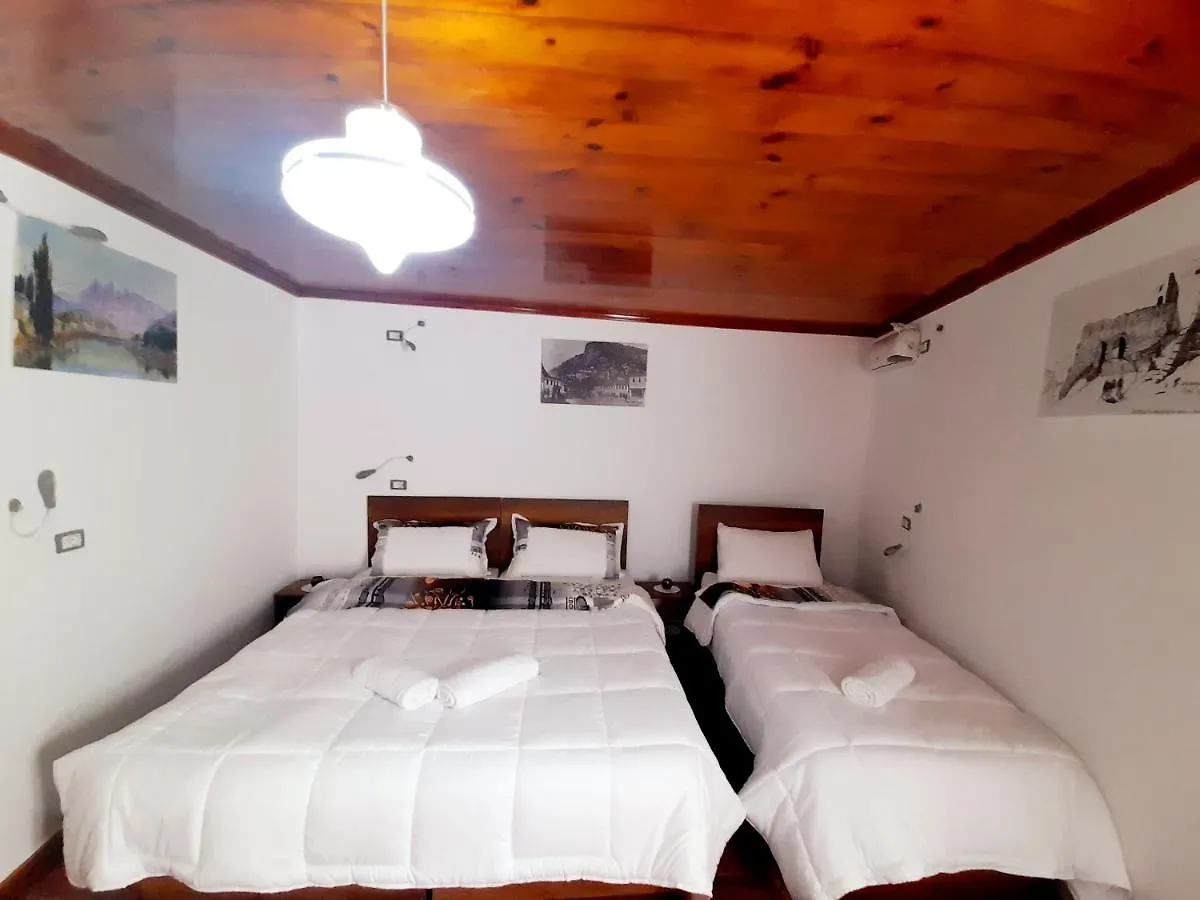 Albergue Gorica'S Bridge Hotel Berati